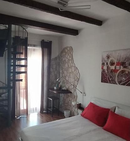 Casa Di Nonno Leilighet Isernia Eksteriør bilde